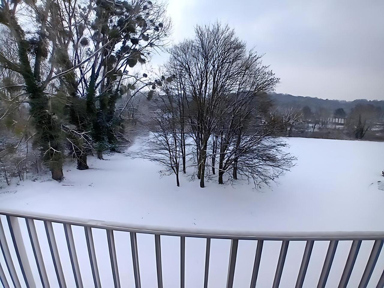 Vue Du Doubs T4 Cosy Tres Bien Situe Apartment Audincourt Exterior photo